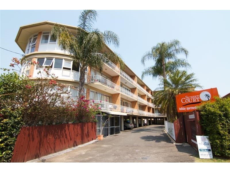 45 Watson Esplanade ‘Sunset Court’, Surfers Paradise QLD 4217