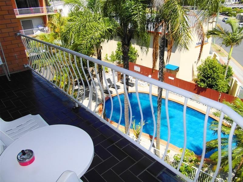 45 Watson Esplanade ‘Sunset Court’, Surfers Paradise QLD 4217