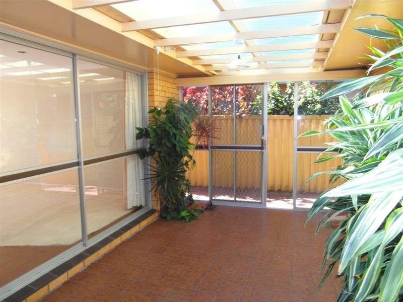 5 St Andrews Avenue, Isle Of Capri QLD 4217