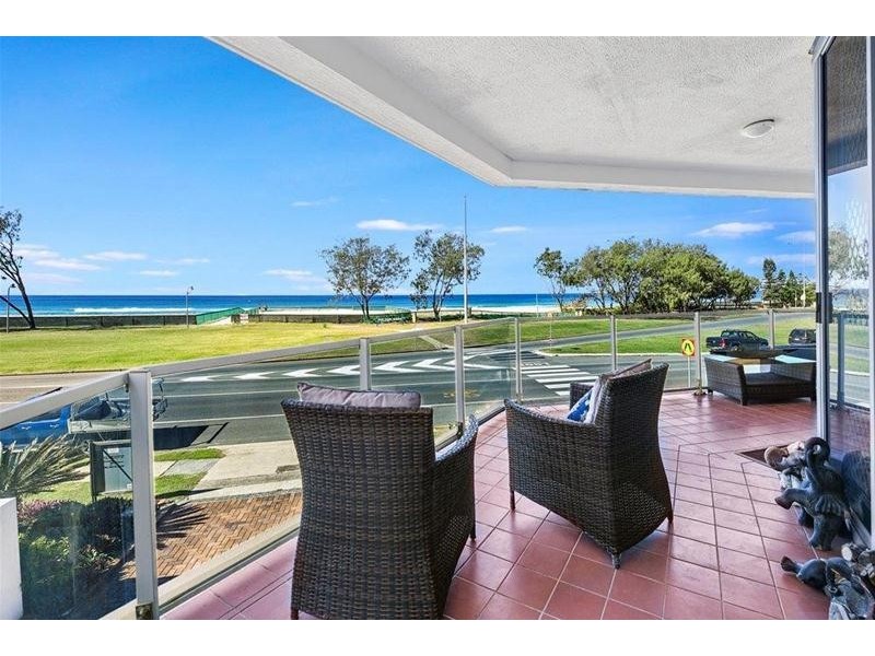 2/3456 Main Beach Parade, Surfers Paradise QLD 4217