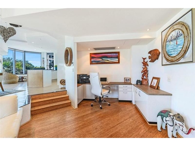 2/3456 Main Beach Parade, Surfers Paradise QLD 4217