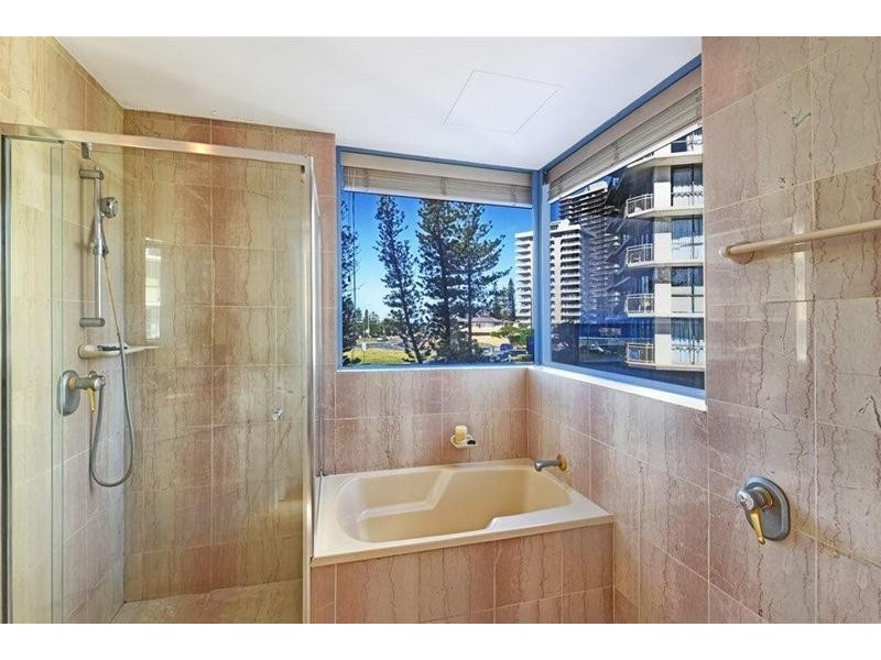 2/3456 Main Beach Parade, Surfers Paradise QLD 4217