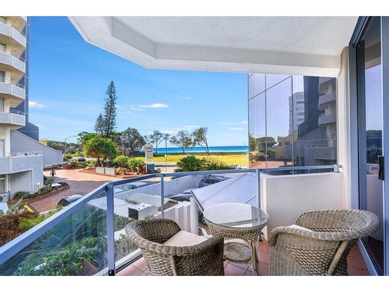 2/3456 Main Beach Parade, Surfers Paradise QLD 4217