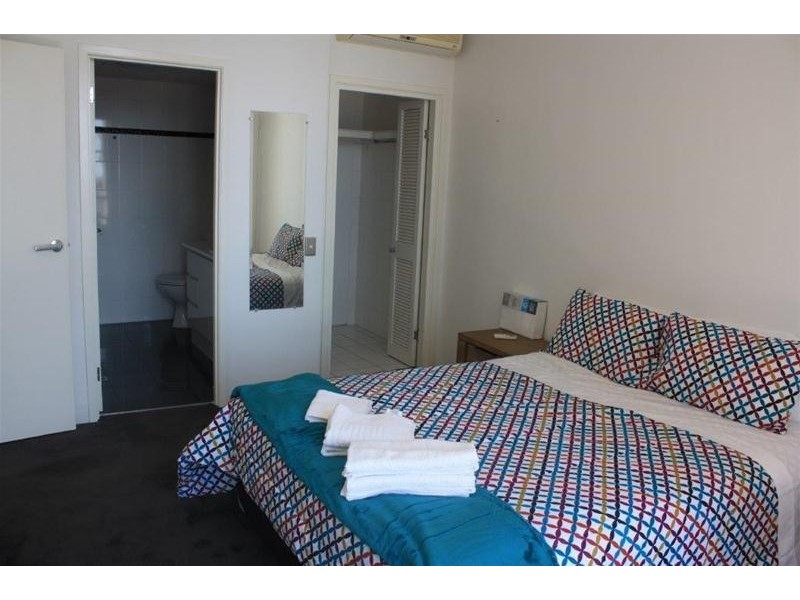 2806/3422 Surfers Paradise Boulevard, Surfers Paradise QLD 4217