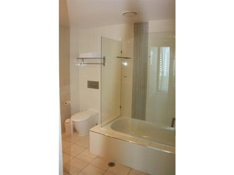 702/3018 Surfers Paradise Boulevard, Surfers Paradise QLD 4217