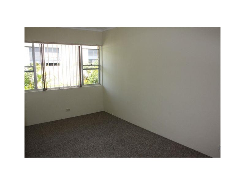 10 Sunrise Boulevard, Surfers Paradise QLD 4217