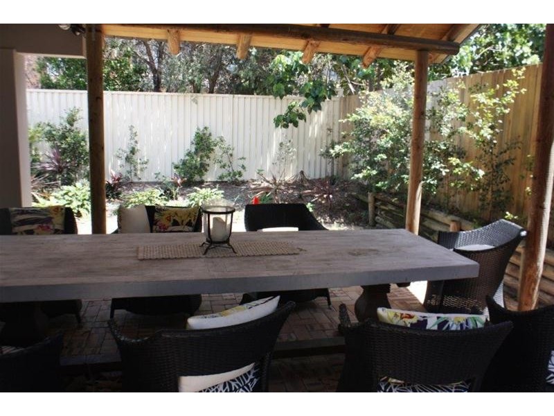 31 Norfolk Avenue, Surfers Paradise QLD 4217