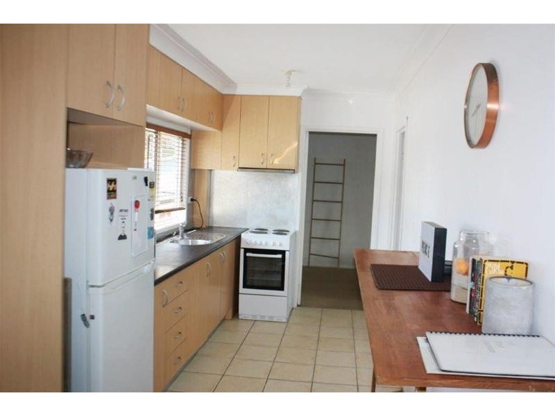 2/10 Pine Avenue, Surfers Paradise QLD 4217