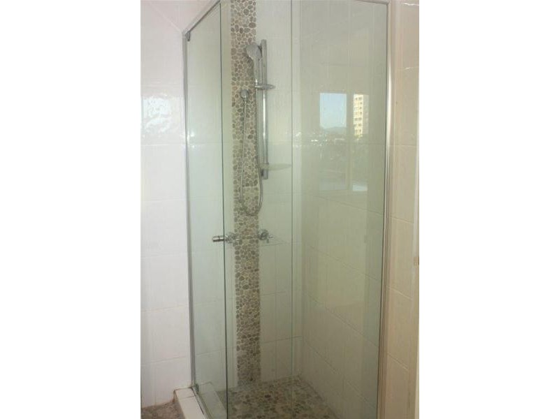 8/22 Frederick Street, Surfers Paradise QLD 4217