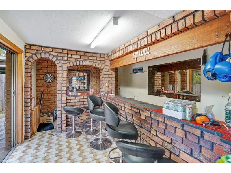 3 Sara Street, Ashmore QLD 4214