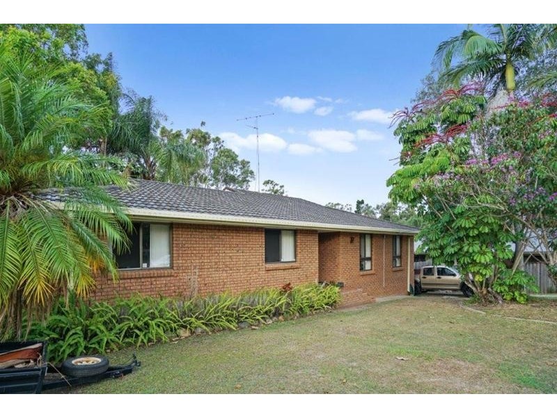 3 Sara Street, Ashmore QLD 4214