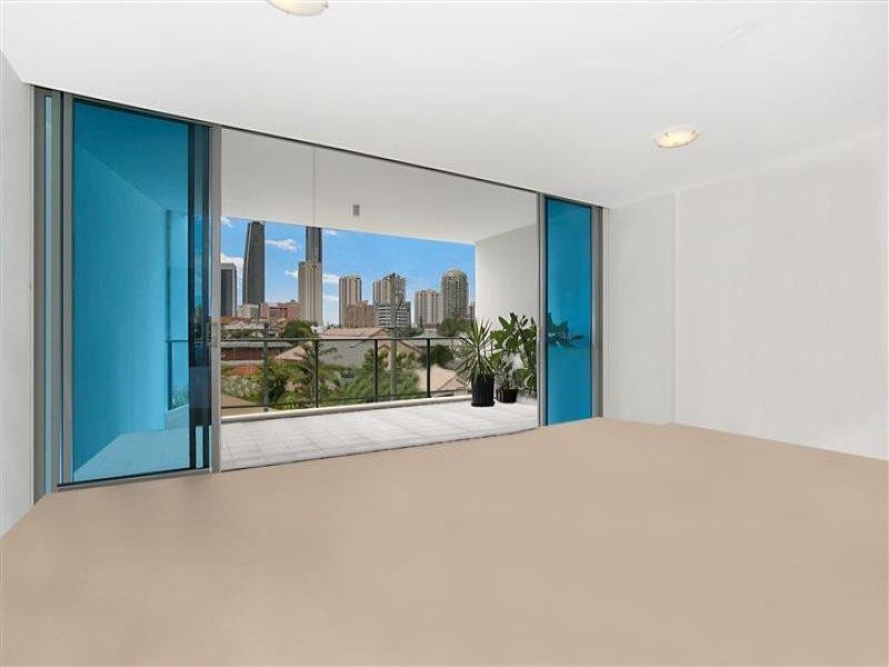 30 Paradise Island, Surfers Paradise QLD 4217