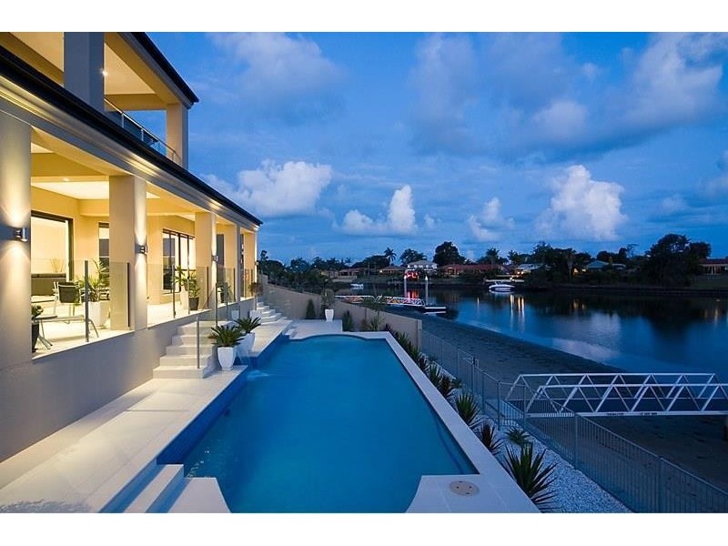 149 Sir Bruce Small Boulevard, Benowa Waters QLD 4217