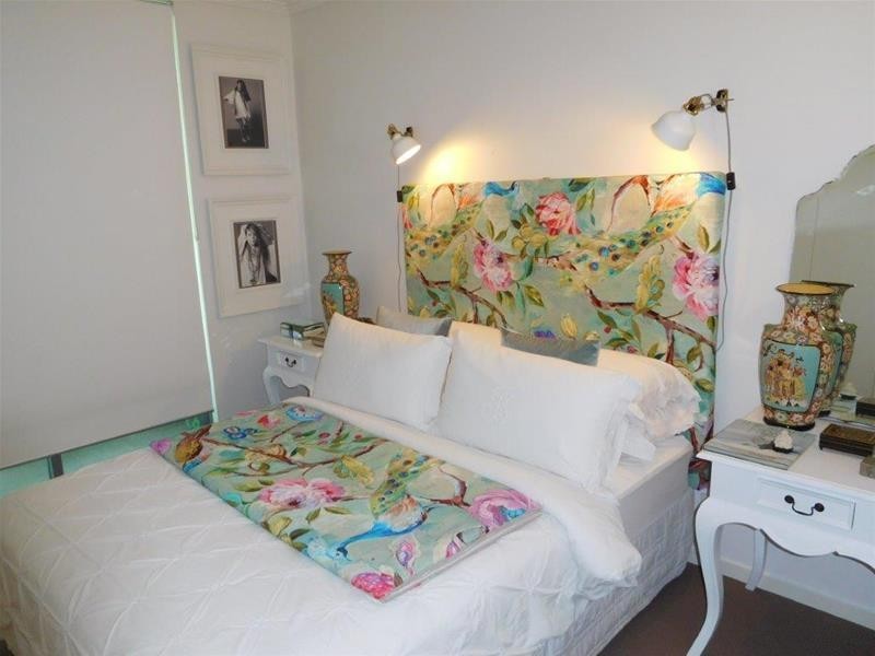 20 Bayview Street, Runaway Bay QLD 4216