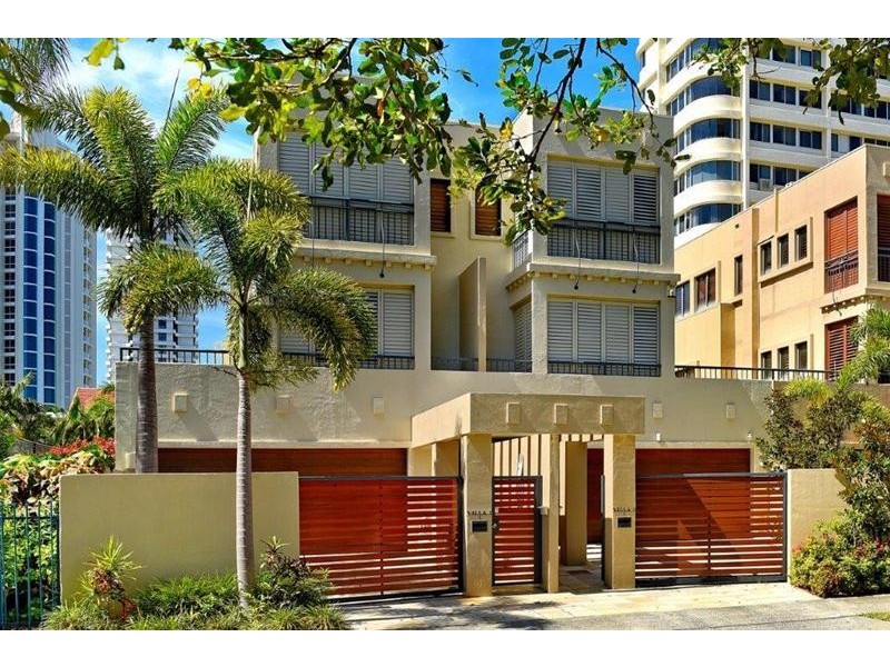 2/5 Mountbatten Avenue, Main Beach QLD 4217