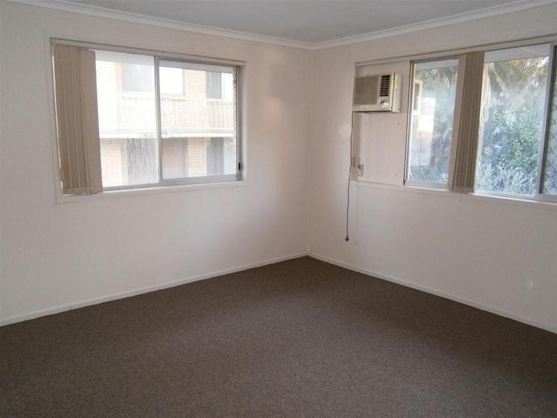 4/10 Acacia Avenue, Surfers Paradise QLD 4217