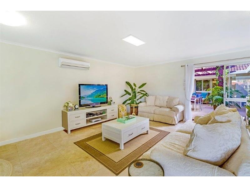 45 Rapallo Avenue, Isle Of Capri QLD 4217