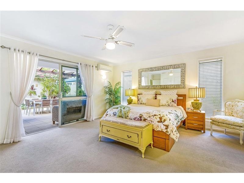 45 Rapallo Avenue, Isle Of Capri QLD 4217