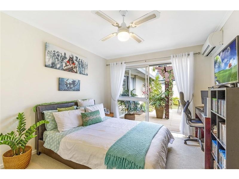 45 Rapallo Avenue, Isle Of Capri QLD 4217