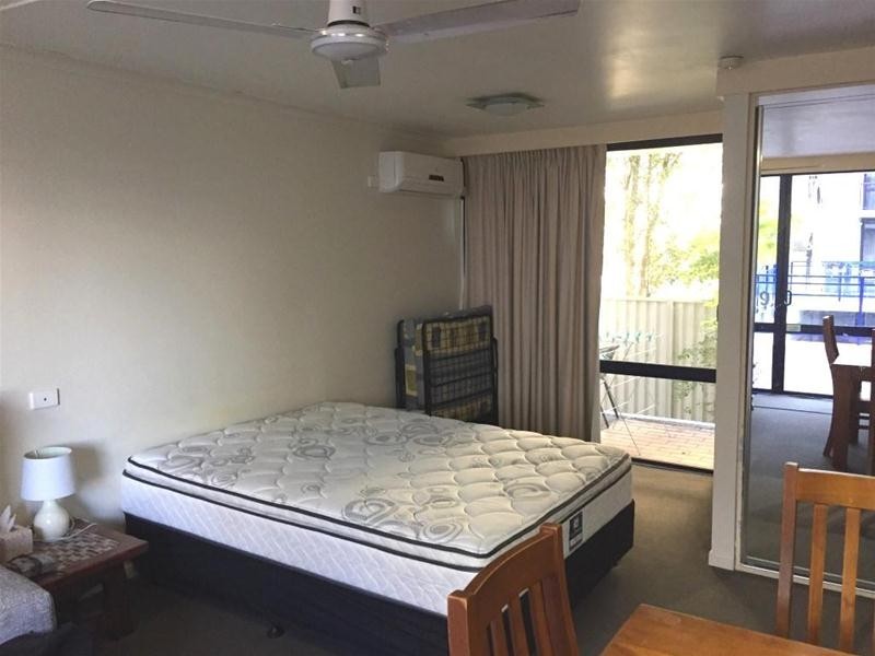 19/2877 Gold Coast Highway, Surfers Paradise QLD 4217