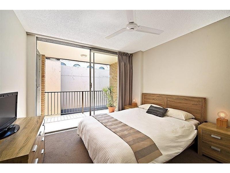 316/40 The Esplanade, Surfers Paradise QLD 4217