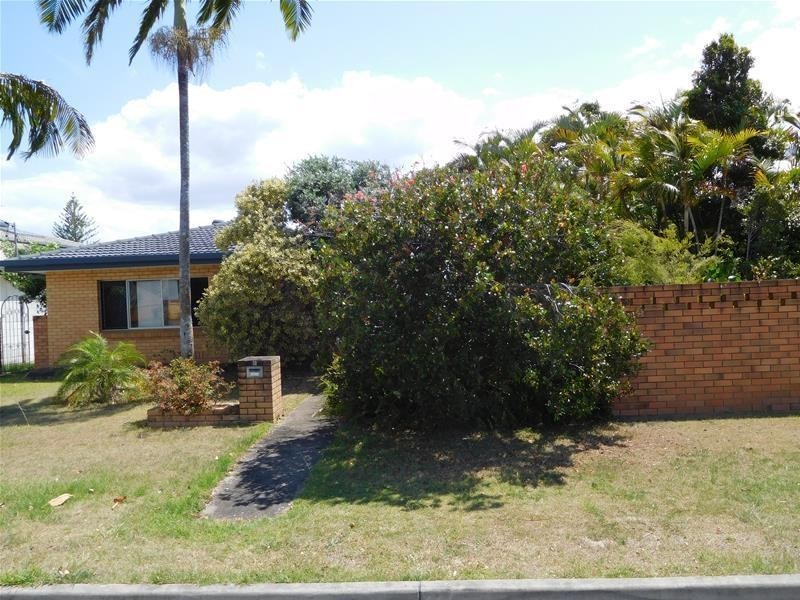 6 St Pauls Place, Isle Of Capri QLD 4217