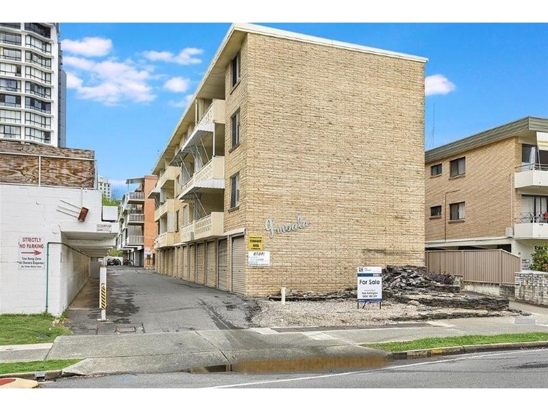 8/59 Peninsular Drive, Surfers Paradise QLD 4217