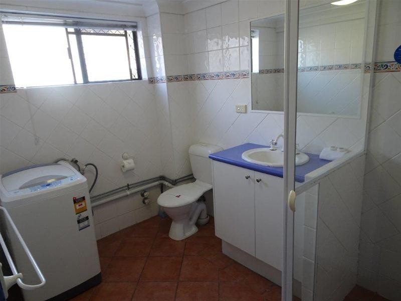 110/132 Marine Parade, Southport QLD 4215