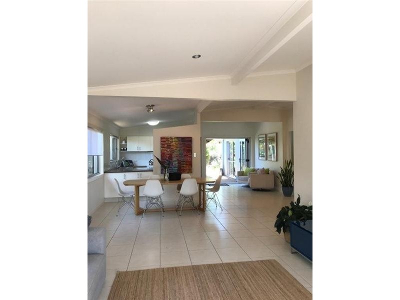 14 Berrigan Street, Southport QLD 4215