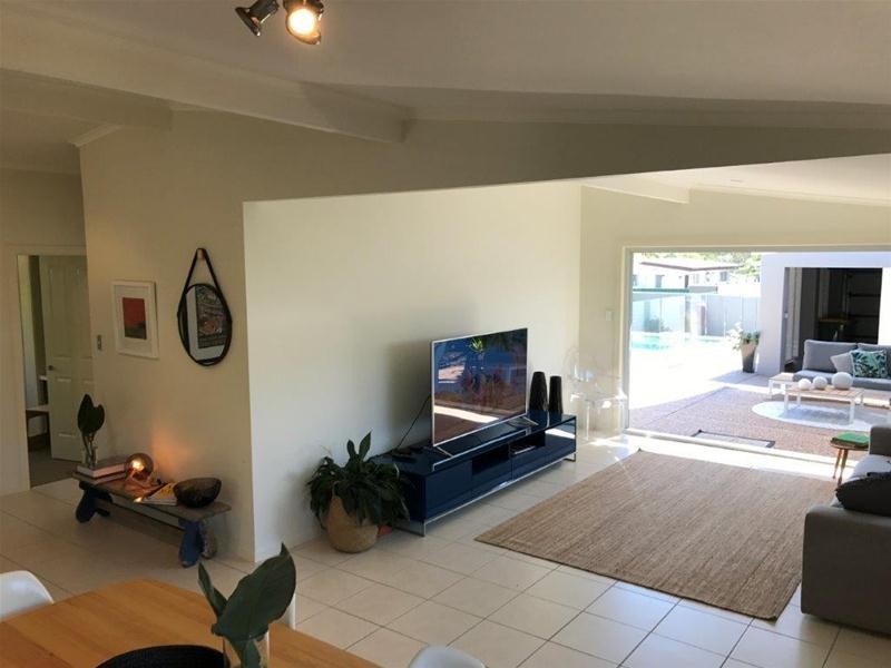 14 Berrigan Street, Southport QLD 4215