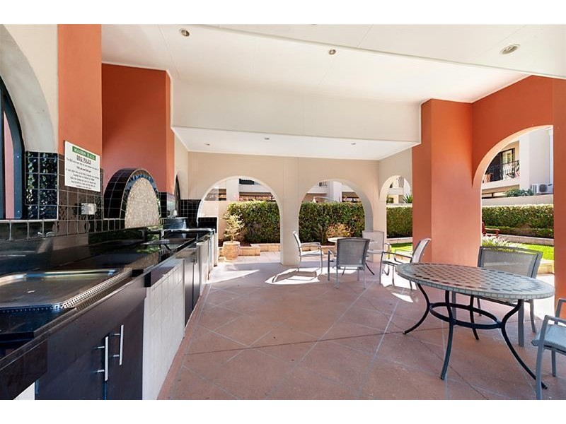 38/7 Elliott Street, Surfers Paradise QLD 4217