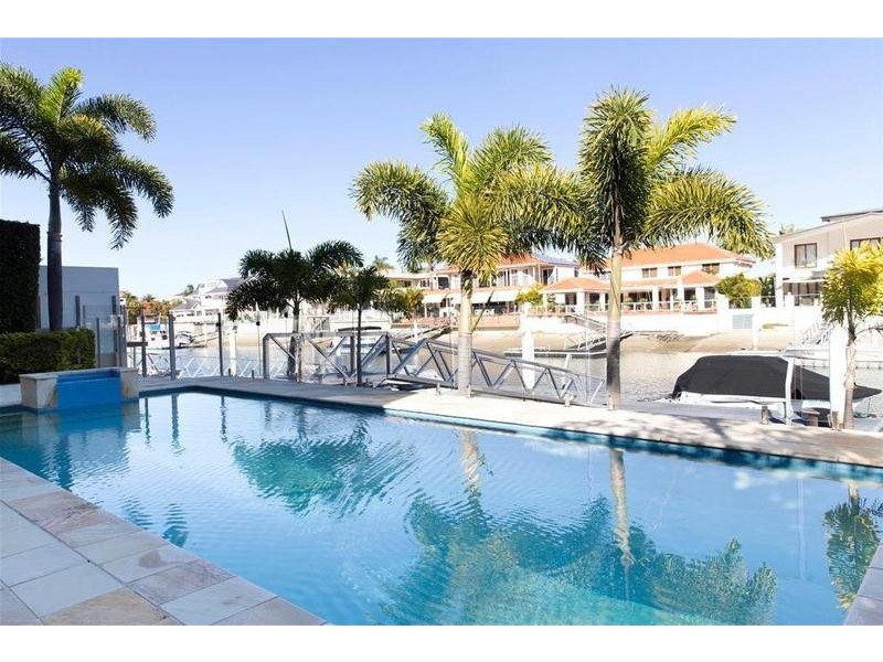 14 Seafarer Court, Paradise Waters QLD 4217