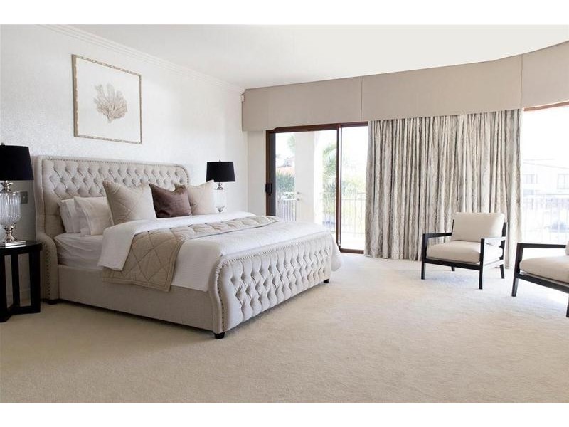 14 Seafarer Court, Paradise Waters QLD 4217