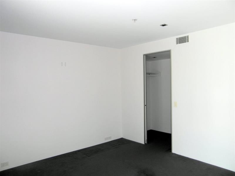 9 Hamilton Avenue “Q1″, Surfers Paradise QLD 4217