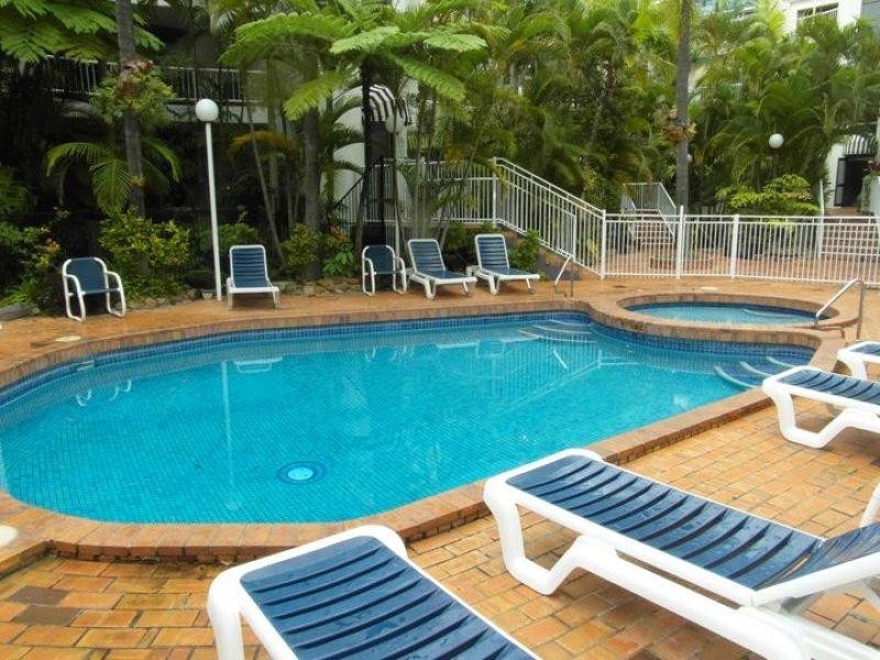 24 Hamilton Avenue ‘Copacabana’, Surfers Paradise QLD 4217