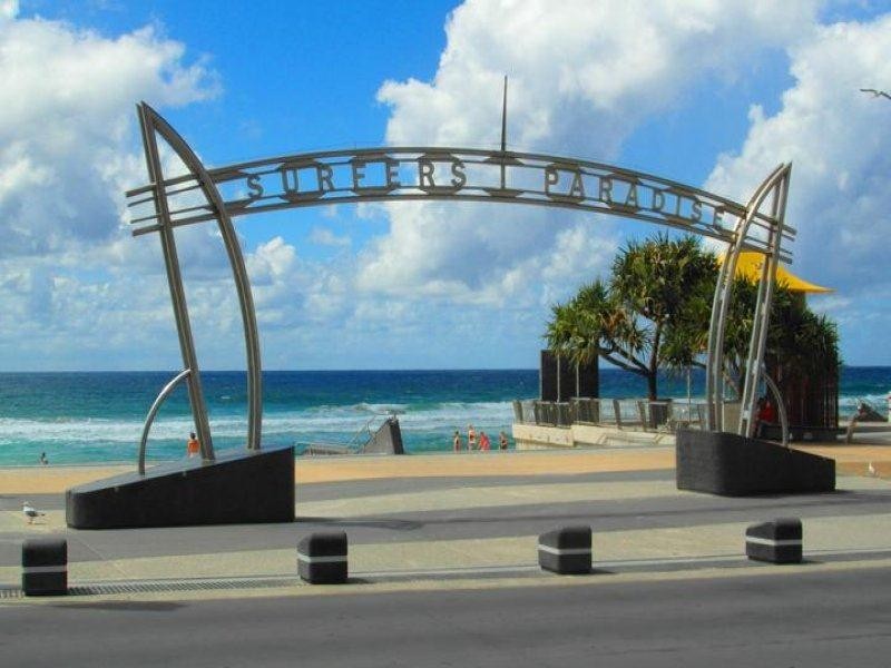 24 Hamilton Avenue ‘Copacabana’, Surfers Paradise QLD 4217