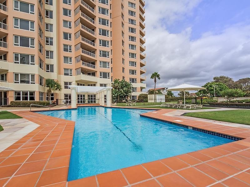 129 Surf Parade “Belle Maison”, Broadbeach QLD 4218