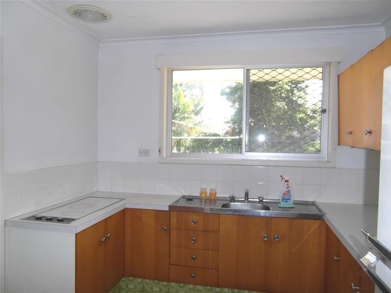 5 York Street, Southport QLD 4215