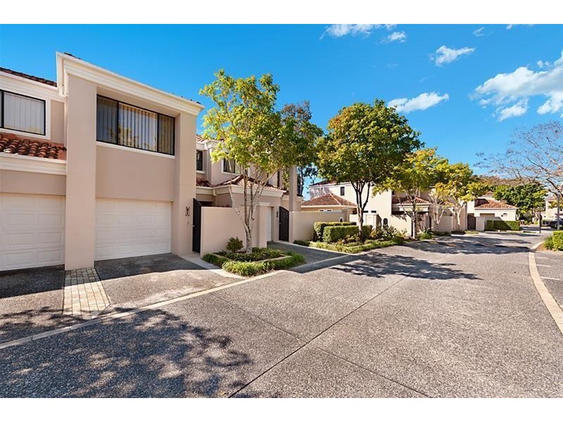 31/7 Elliott Street, Isle Of Capri QLD 4217