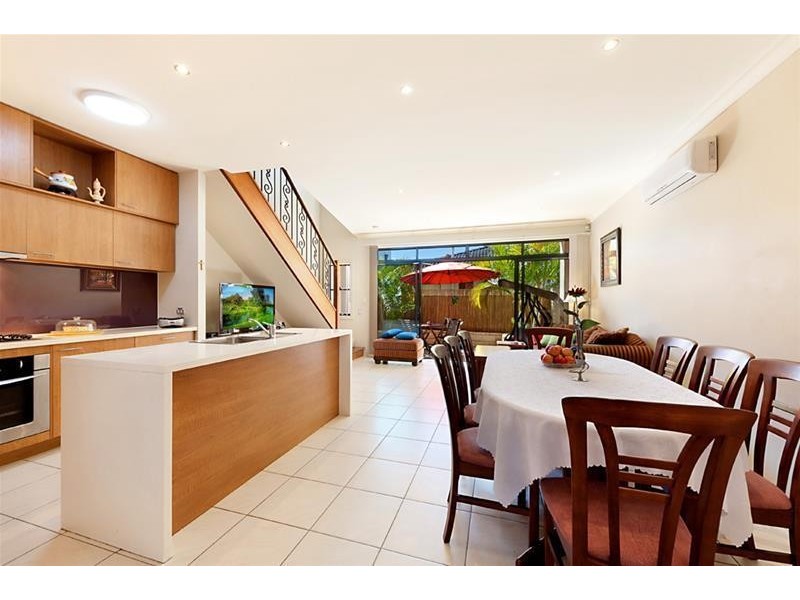 31/7 Elliott Street, Isle Of Capri QLD 4217