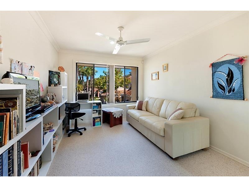 31/7 Elliott Street, Isle Of Capri QLD 4217