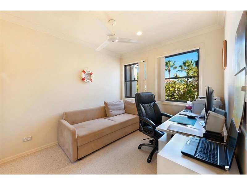 31/7 Elliott Street, Isle Of Capri QLD 4217