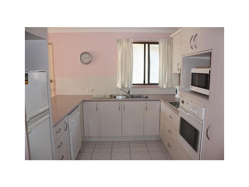 5 Old Burleigh Road, Surfers Paradise QLD 4217