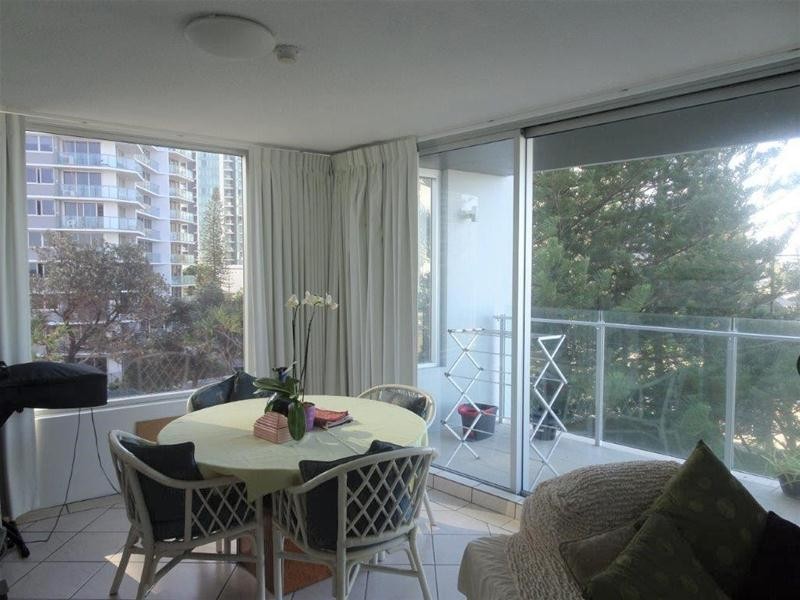 9/1 The Esplanade, Surfers Paradise QLD 4217