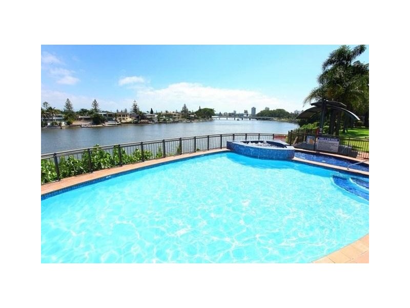 21/2940 Gold Coast Highway, Surfers Paradise QLD 4217