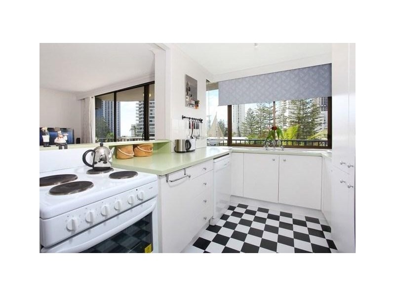 21/2940 Gold Coast Highway, Surfers Paradise QLD 4217