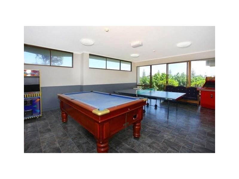 21/2940 Gold Coast Highway, Surfers Paradise QLD 4217