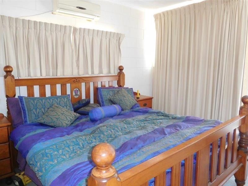 40 Sunrise Boulevard, Surfers Paradise QLD 4217