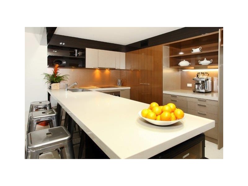 50 The Promenade, Isle Of Capri QLD 4217