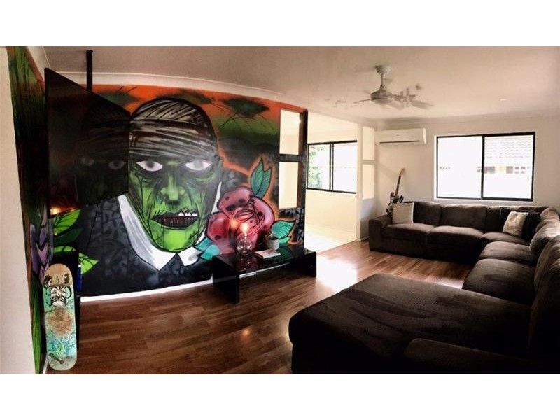 66 Currumburra Road, Ashmore QLD 4214